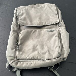 Brevite green backpack